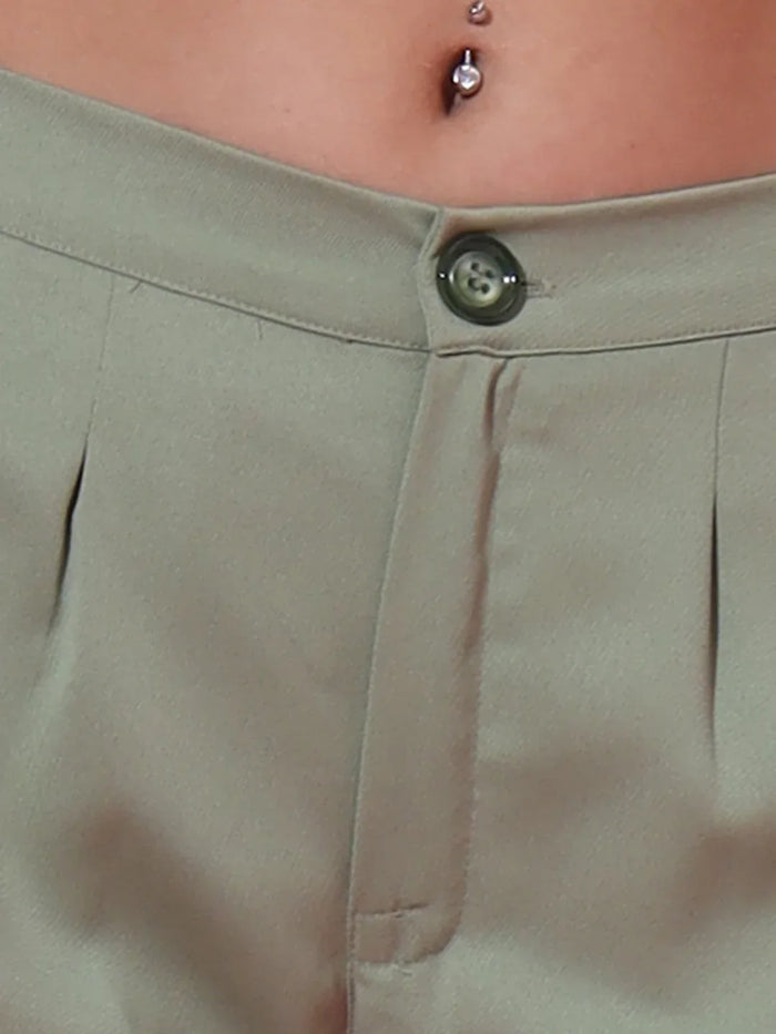 Comfortably Trendy Loose-Fit Shorts - Fithub Fashion