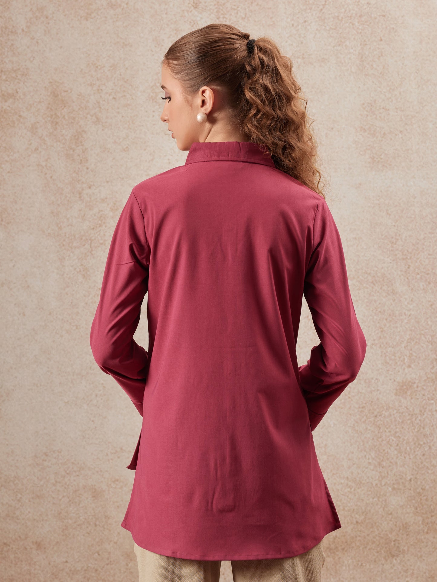 Women’s regular fit button-down shirt by Fithub Fashion, shown in a casual style with collar and long sleeves.